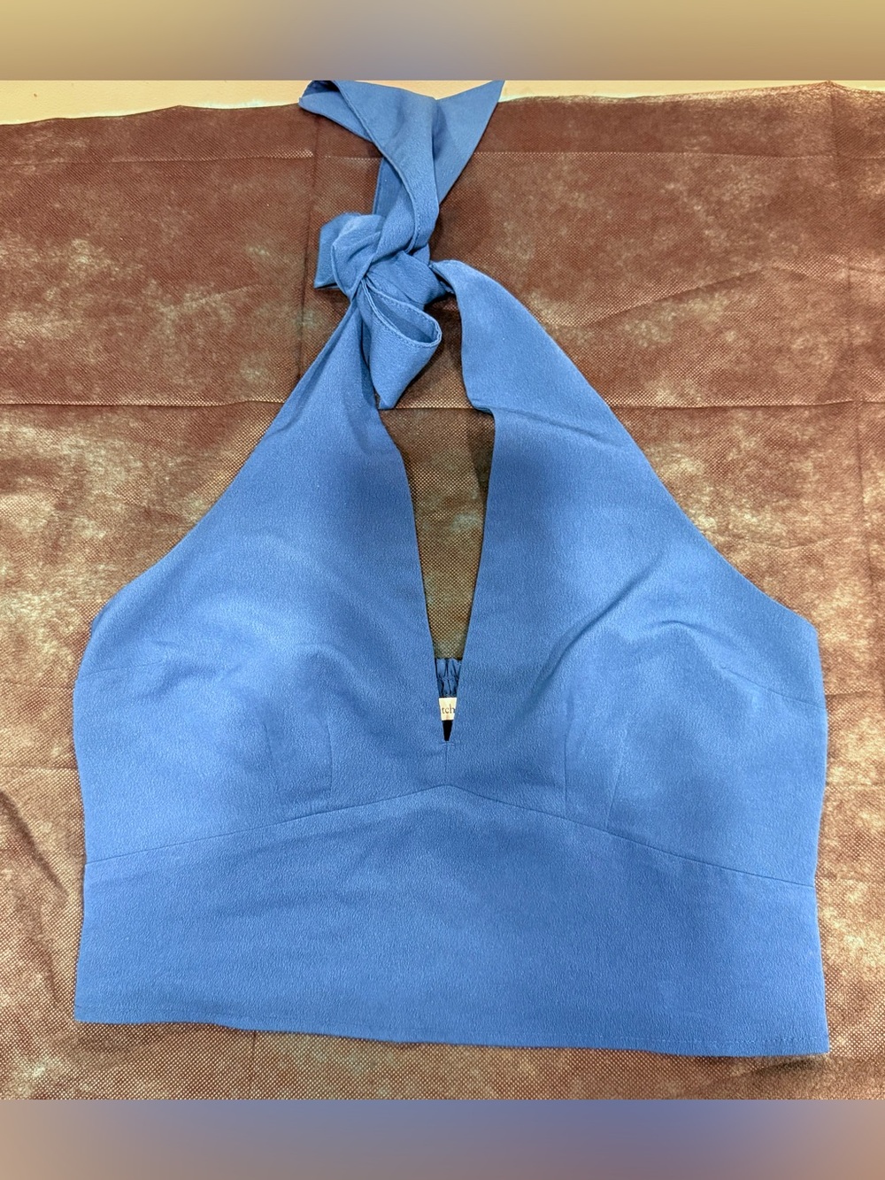 🔥NWOT Abercrombie & Fitch Women’s Blue Halter Crop Top with Deep V Size S 🔥